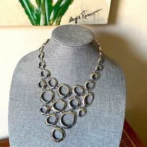 LIA SOPHIA CIRCLE LINX BIB NECKLACE